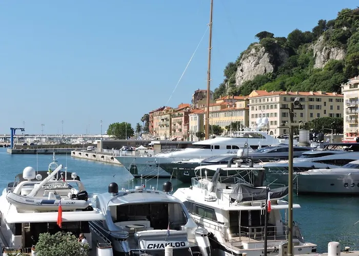 Blue Light Terrace - Port ניס